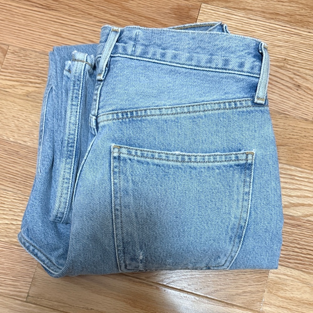 Agolde women’s 90s Crop mid rise straight Denim Jeans in Light Blue